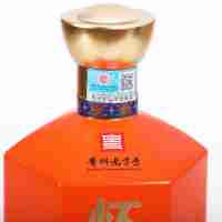 懷莊 榮耀經(jīng)典醬香型白酒 53%vol/瓶 500ml/瓶 單瓶禮盒裝(箱規(guī):6瓶/箱)